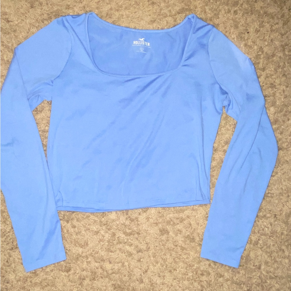 hollister long sleeve